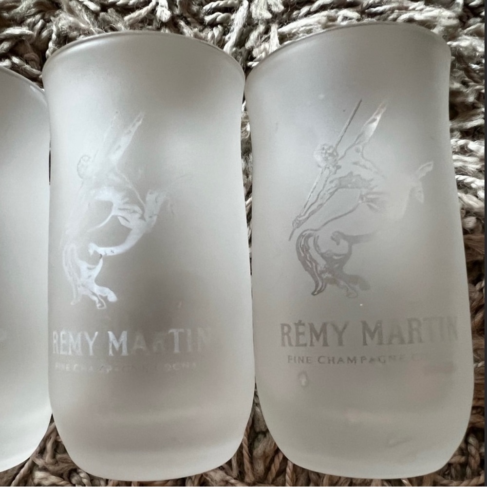 Remy Martin wine glass of 3